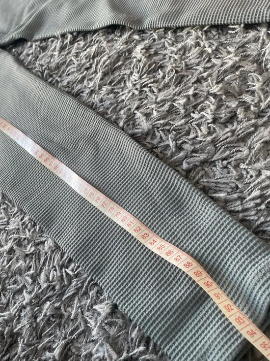 Gil Rodriguez Ribbed Mock-Neck Set - Picture 8 of 8